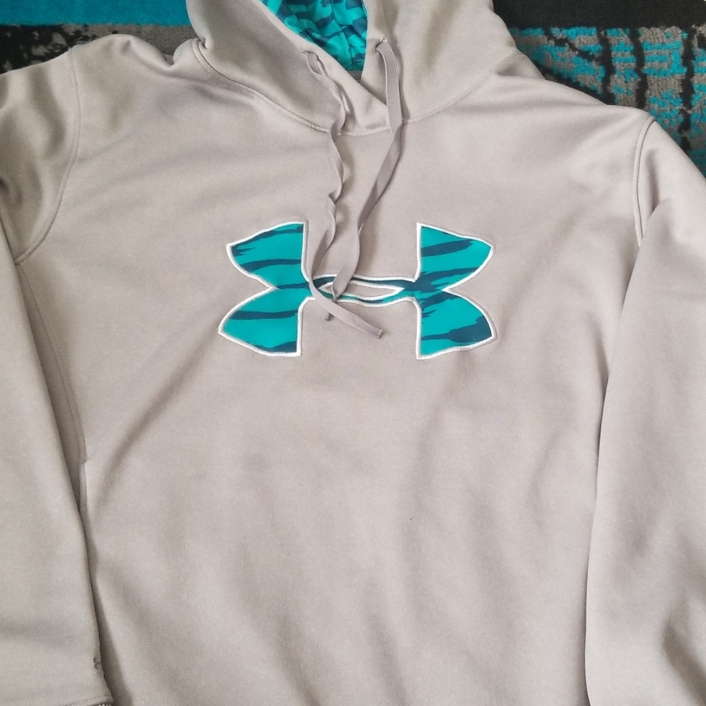 Womens under armour hoodie
